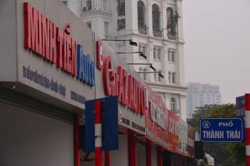 Hà Nội bùng phát những con phố salon, gara ô tô - Ảnh 6.
