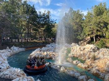 14 bí mật siêu thú vị về những điểm tham quan nổi tiếng nhất của Disneyland - Ảnh 8.