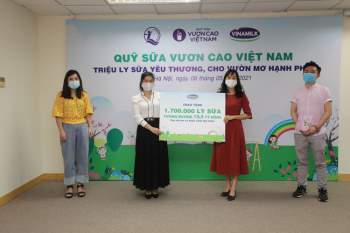 Sẽ có 19.000 trẻ em có hoàn cảnh khó khăn được uống sữa năm 2021 từ chương trình Quỹ sữa Vươn cao Việt Nam - Ảnh 1.