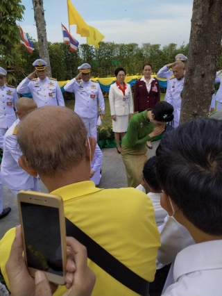 Dân mạng lại phát sốt trước loạt ảnh ghi điểm tuyệt đối của Hoàng quý phi Thái Lan - Ảnh 5.