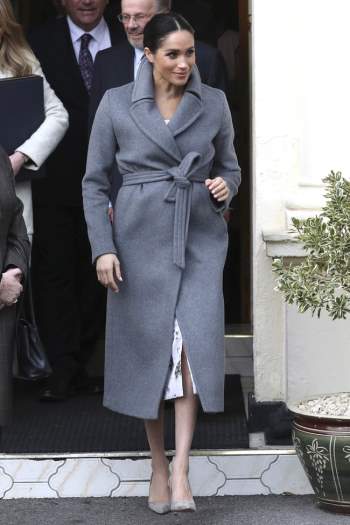 Meghan Markle hóa ra là cao thủ diện áo khoác dáng dài, xem mà học được 11 outfit để style sang như người Hoàng gia - Ảnh 5.