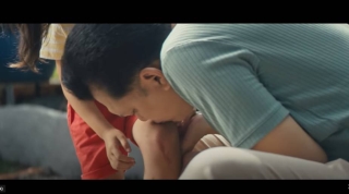 NSƯT Hữu Châu và Hot girl IELTS Thảo Tâm gây sốt mạng xã hội qua bộ phim âm nhạc Sống Như Ý mới nhất - Ảnh 3.