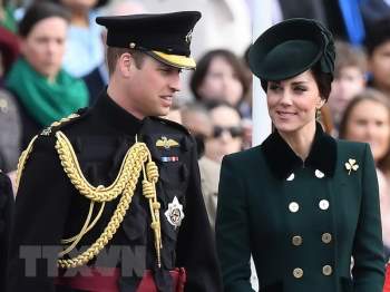 Vì sao phiếu cho Hoàng tử William thay Nữ hoàng Anh làm vua, Công nương Kate là Hoàng hậu rất cao? - Ảnh 2.