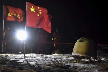 Trung Quốc thu hồi thành công đá mặt trăng từ tàu Hằng Nga 5 -0