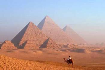 'Kim tự tháp lâu đời nhất trên Trái Đất' ẩn mình trong lục địa băng giá?