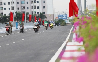 Hàng loạt công trình giao thông về đích sớm, chào mừng 1.010 năm Thăng Long - Hà Nội - Ảnh 3.