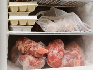 Loại thịt để tủ lạnh nếu ăn nhiều có thể nuôi sống tế bào ung thư - Ảnh 1