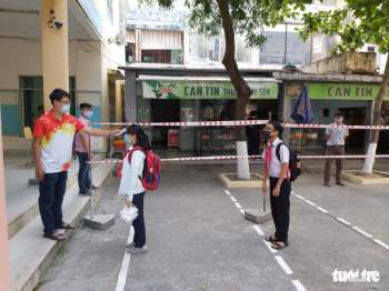Các trường ở Đà Nẵng dừng tất cả hoạt động văn nghệ, ngày hội - Ảnh 1.