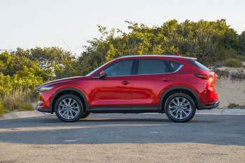 Mazda CX-5.