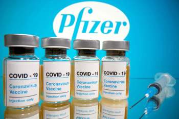 Mỹ duyệt tiêm vắc-xin cho dân, Đức áp phong tỏa toàn quốc vì Covid-19