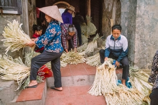 Nón làng chuông - Traveloka Golocal