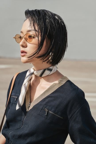 Nữ chính MV Sơn Tùng làm model cho NTK Xuân Lê
