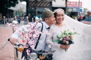 Phát hờn với những bộ ảnh kỉ niệm ngày cưới sau hàng thập kỉ của các cặp vợ chồng - Ảnh 5