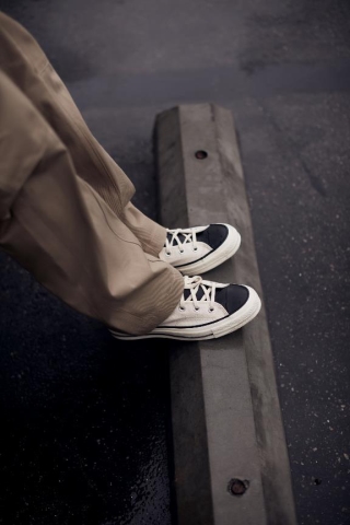 Converse x Fear of God ESSENTIALS sẽ lên kệ tại cửa hàng Converse VN ngày 09/07/2020 - Ảnh 2.