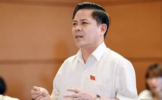  Bộ trưởng Nguyễn Văn Thể: Máy bay Vietjet trượt khỏi đường băng Tân Sơn Nhất “lỗi lớn ở phi công” - Ảnh 2.