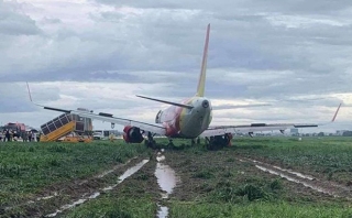  Bộ trưởng Nguyễn Văn Thể: Máy bay Vietjet trượt khỏi đường băng Tân Sơn Nhất “lỗi lớn ở phi công” - Ảnh 1.