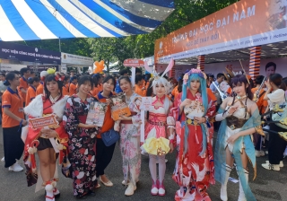 Chuyên ngành Nhật Bản ĐH Đại Nam mang văn hóa Nhật “náo loạn” ngày hội tuyển sinh 2020 - Ảnh 1.
