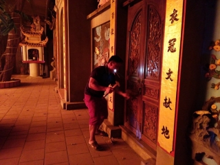 Cháy đền Tam Quan Lâm Du, Long Biên - Ảnh 1.