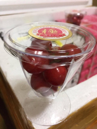Soán ngôi đầu hoa quả nhập siêu đắt tháng 7: Gọi tên cherry đặc sản của Nhật, về Việt Nam giá chạm nóc 6,6 triệu đồng/kg - Ảnh 2.