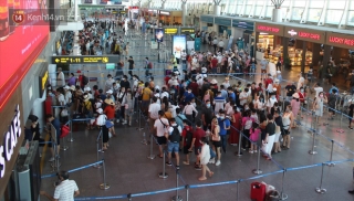 Chiều tối nay, tăng tối đa chuyến bay chở khách rời Đà Nẵng - Ảnh 1.