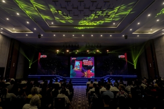 Loạt ảnh mới nhất xinh lung linh của Đông Nhi, Noo Phước Thịnh khiến khán giả trầm trồ trong đêm Gala Secret Concert – Chill Cùng Acecook - Ảnh 1.