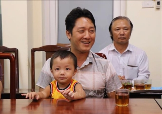 Vụ bắt cóc bé trai ở Bắc Ninh: Nữ nghi phạm khai từng 2 lần sinh con, sốc tinh thần sau khi bị bắt - Ảnh 3.