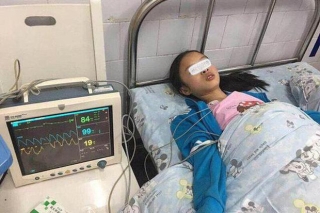 Nặn mụn trên mặt, cô gái 19 tuổi bị nhiễm trùng nội sọ, nếu không được cứu chữa kịp thời có thể nguy hiểm tính mạng - Ảnh 2.