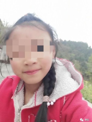 Vụ bé gái 10 tuổi Tu vong sau khi bị cô giáo đánh vì làm sai bài tập: Hé lộ nguyên nhân cái Ch?t nhưng vẫn khiến gia đình phẫn nộ - Ảnh 2.