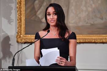 Meghan Markle đăng đàn giữa lúc kết quả bầu cử chưa ngã ngũ, tưởng chiếm spotlight nhưng bị vùi dập không thương tiếc - Ảnh 3.