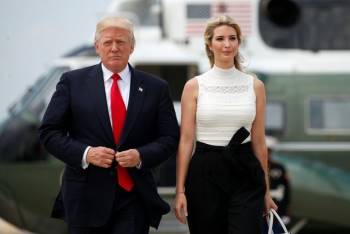 Giữa lúc kết quả bầu cử chưa ngã ngũ, tình thế bất lợi nghiêng về ông Donald Trump, nữ thần Ivanka Trump bất ngờ lên tiếng thu hút sự chú ý - Ảnh 3.