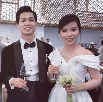 1 ngày sau lễ cưới, cô dâu Viên Minh đã đổi ngay style, chú rể Công Phượng vẫn 