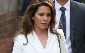 Công chúa Jordan chi 1,2 triệu bảng mua quà cho nhân tình là vệ sĩ - Ảnh 1.