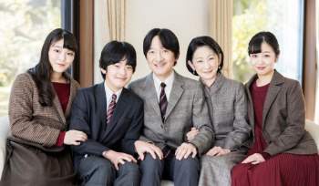 Nỗi lo cơm áo khi công chúa Nhật lấy chồng thường dân - Ảnh 2.