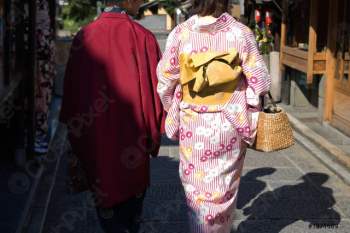 Nhật Bản đau đầu vì giới trẻ thờ ơ với T*nh d*c, hôn nhân - Ảnh 1.