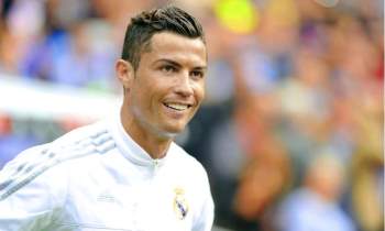 Cristiano Ronaldo có tuổi S*nh l* trẻ hơn 10 năm so với tuổi đời: Nhờ ăn, ngủ, tập thể dục - Ảnh 1.