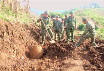 Sơn La: Hủy nổ thành công quả bom nặng khoảng 340kg - Ảnh 1.