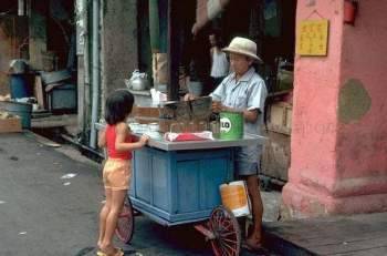 Một phần tư thế kỷ đổi thay dinh dưỡng của người Việt - Ảnh 1.