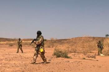 Các tay súng đi môtô bắn Ch?t 137 người ở Niger - Ảnh 3.