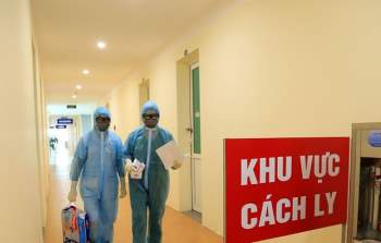 Việt Nam ghi nhận 3 ca nhập cảnh, cả nước thêm hơn 10 nghìn người được tiêm vaccine phòng COVID-19 - Ảnh 2.
