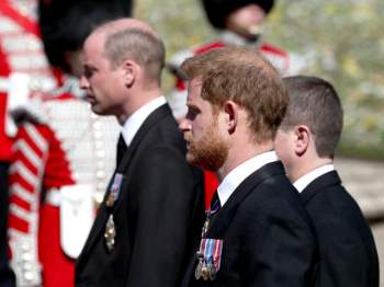 Hoàng tử Harry mang đội bảo vệ riêng khi về Anh - Ảnh 2.