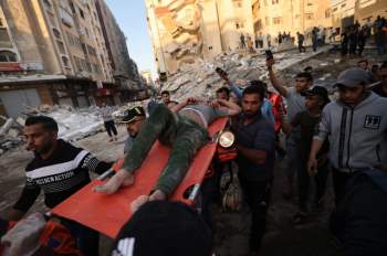17 người cùng một gia đình Ch?t trong ngày đẫm máu nhất ở Gaza - Ảnh 1.