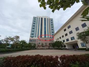 Trưởng phòng điện lực rơi từ tầng 17 khách sạn Mường Thanh Quảng Nam - Ảnh 2.