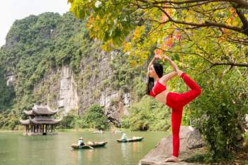  Cô gái vàng Yoga VN tiết lộ thời điểm thần thánh nên tập Yoga, 5 giải pháp để làm mới thân và tâm - Ảnh 12.