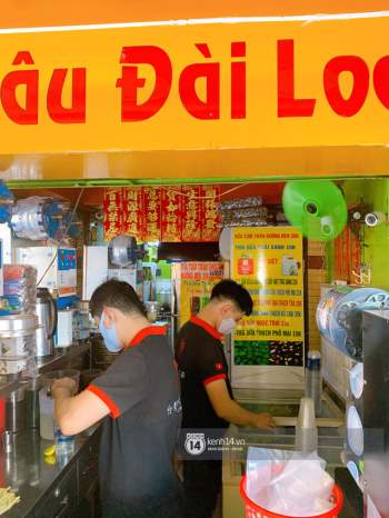 Tiệm trà sữa chảnh nhất Sài Gòn: Ai mua nhiều quá thì hổng bán, uống có ngon không mà phải xếp hàng mệt dữ vậy? - Ảnh 13.