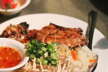 Sài Gòn có 10 quán nhìn thì bình dân nhưng giá đắt xắt ra miếng, thực khách đến ăn lần đầu đảm bảo ai cũng sốc nhẹ - Ảnh 12.
