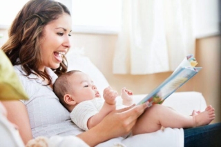 Những mốc phát triển ngôn ngữ của trẻ: Cha mẹ đọc ngay để biết con có bị chậm nói hay không - Ảnh 3.