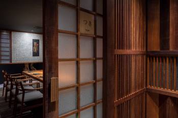 Không gian sang trọng, tinh tế tại Wabi Premium Japanese Restaurant - Ảnh 3.