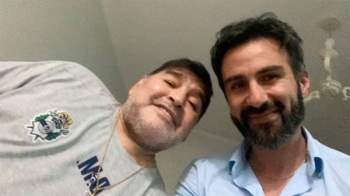Maradona nhắn tin cho bạn trai của tình cũ trước khi qua đời - Ảnh 4.