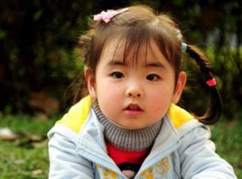 Bé gái 3 tuổi thoát Ch?t kỳ diệu trong trận động đất thảm khốc ở Trung Quốc và hành trình trưởng thành khó tin của thiên thần một chân - Ảnh 4.