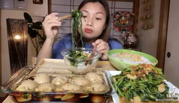 Quỳnh Trần JP than khổ vì 1 loại rau ở Việt Nam rẻ như bèo, bên Nhật tính từng cọng đắt ngang thịt cá - Ảnh 4.